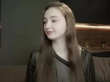 linalure from Chaturbate