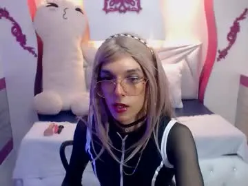 lis_pearson on Chaturbate