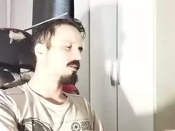 lookaz4010 on Chaturbate 