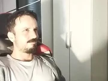 lookaz4010 on Chaturbate 