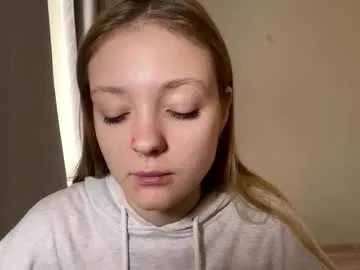 lovelladeboer — goal:gently and sensually stroke my neck ^_^ <3 Private is open #18 #new #shy #teen #petite  [21 tokens remaining]