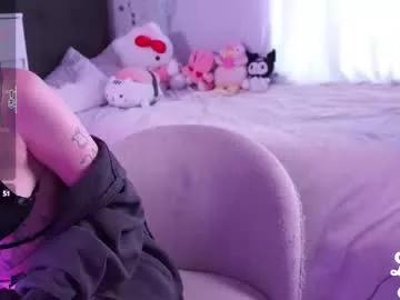 Check out Chaturbate's Lucille_evans lucille_evans from Chaturbate