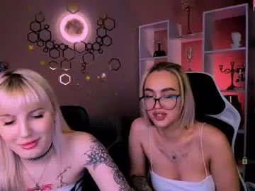 lucy_shy3