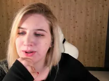 lunasshine — looking for your attention  Give me a like GOAL : Change outfit #18 # #teen #natural #blonde #lovense [38 tokens remaining]