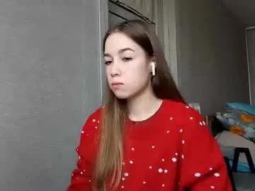 lydabitting — Goal:  -  I'll show you hot dance so you can relax  - Hello Im  Mia, I'm new here and I want to know more about this site, can you help me? #new  #shy #pretty #young  #18 [26 tokens remaining]