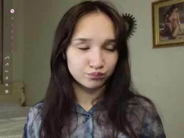 lynngroves on Chaturbate 