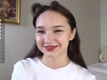 lynngroves on Chaturbate 