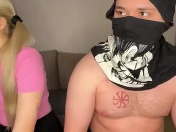 mark_and_jennie — Goal: every 25 tks deep throat | #new here! #teen #pov #18 #deepthroat [656 tokens remaining]