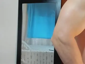 mathews_smith on Chaturbate