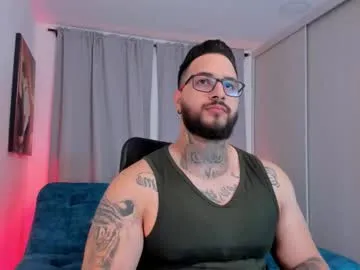 max_dic1 — #fuckmachine #lovense #bigass #pvt #latin
