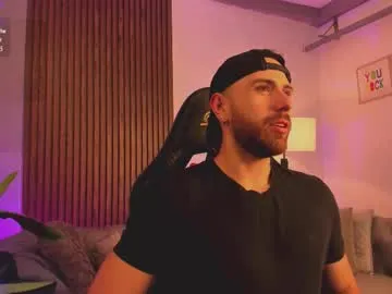 maximo_wolf1 — GOAL: Cumshow [298 tokens remaining] Help me cum! #cum #ass #lovense #beard #hairy