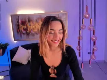 melissamoore_ on Chaturbate