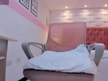 mhellissaw on Chaturbate