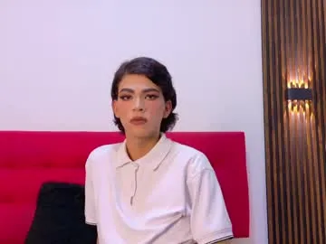mia_collins_7
