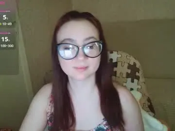 mickywood — topless for 5 minutes #18 #natural #cute #shy #bigboobs [57 tokens remaining]