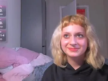 mikaella_nicole