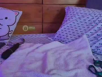 mila_kiitty on Chaturbate