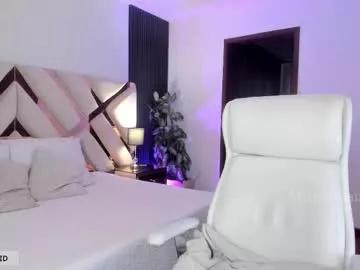 Checkout Chaturbate's Missthailand_ missthailand_ from Chaturbate