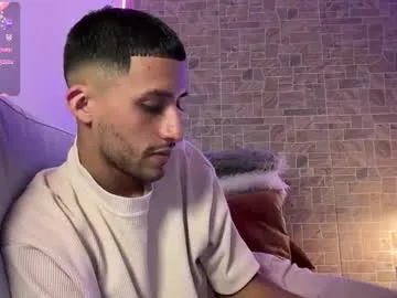 mrandmrsrivas on Chaturbate