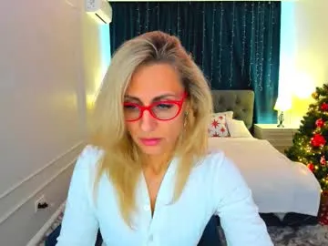 museofstage on Chaturbate