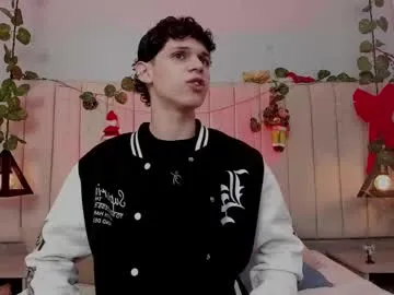 mykelcano on Chaturbate