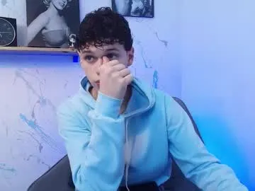 mykelcano on Chaturbate