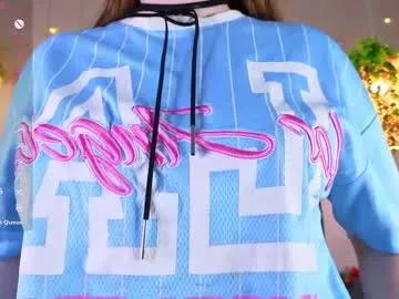 nancycaseys — GOAL: wanking my clit with fingers [51 tokens remaining] I'm young and full of energy, your #natural #teen with a #smalltits, #bigass that will drive you wild  My #lovense is ready to play, and I lov