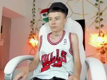 nascary_fox on Chaturbate