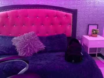 Join Natalie_loffreda, she wants to masturbate for you natalie_loffreda from Chaturbate