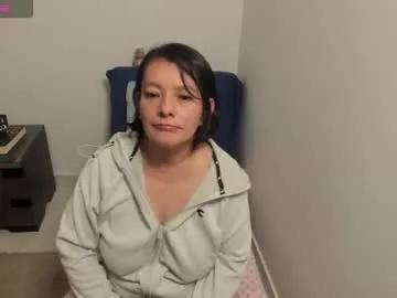 Discover cute escort Nuit_rose nuit_rose from Chaturbate