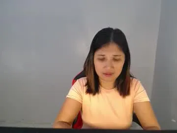 obsidian_r0se19 — Hi everyone  Im looking for love make me wet #smalltits #pinay #asian #wifematerial #student [2741 tokens remaining]
