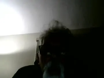 oldmiguy — Oldmiguy's room looking for fwb