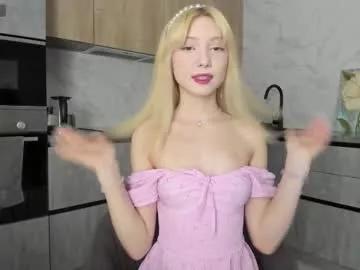 paradi_se from Chaturbate