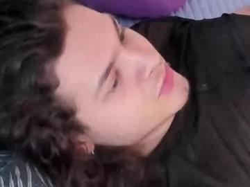 paranoidtemptaion_ on Chaturbate 