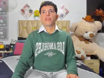 patrick_sanzzz — GOAL: show cock patrick [45 tokens remaining] 