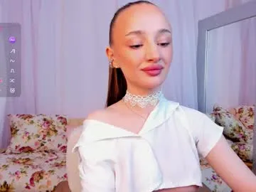 pearl_bloom — Doggy pose touch your pussy #18 #lovense #skinny #shy #smalltits [35 tokens remaining]