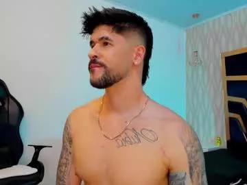 Explore Chaturbate's Petesevans_1 petesevans_1 from Chaturbate