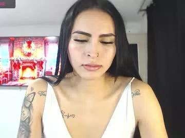 petite_linda from Chaturbate