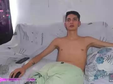 Freechat pressure_xxx_420 on Chaturbate