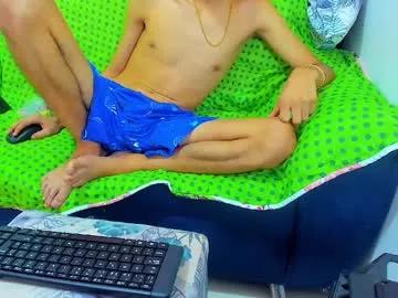 Freechat pressure_xxx_420 on Chaturbate