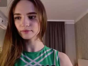 pretty_linaa from Chaturbate