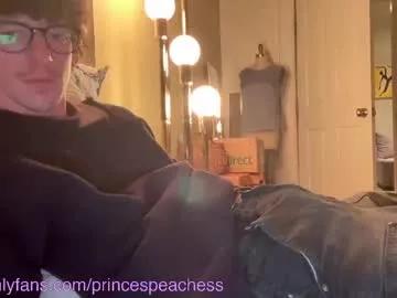 princespeaches from Chaturbate