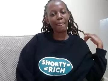 queen74890 on Chaturbate 