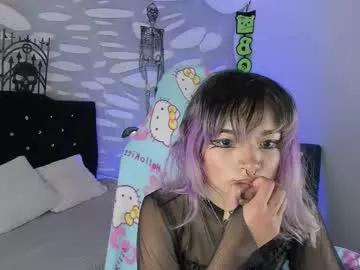 Private ravencollen on Chaturbate