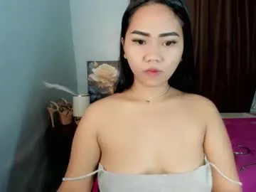 rhea_xoxo — Hi guys im new lets help me cum /naughty show/ #aussie #mature #squirt #lovense #ridedildo [1010 tokens remaining]