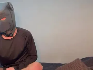 romanovich555 — GOAL: cum show public [1498 tokens remaining] Welcome to my room! #feet #dogmask #twink #skinny #new #jerkoff #solo