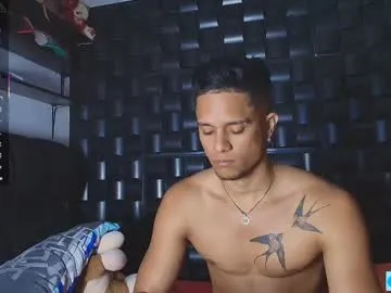 roy_barney on Chaturbate