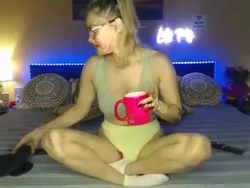 Freechat ruxandradanny on Chaturbate