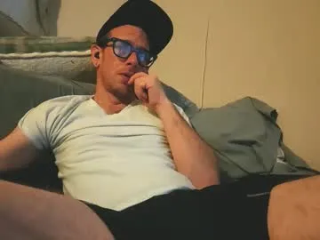 ryanfc85 on Chaturbate