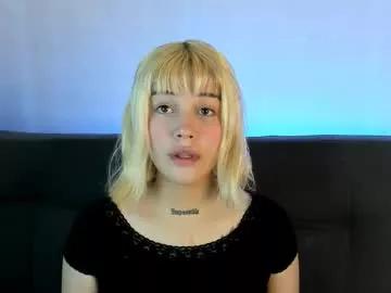 Try Samantha_browwnn, she wants to masturbate for you samantha_browwnn from Chaturbate